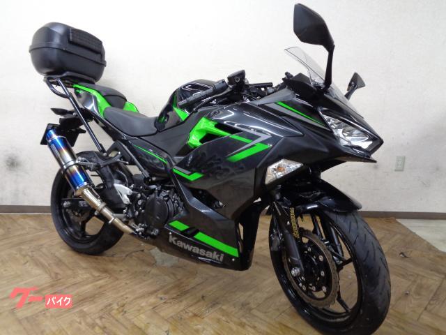 Ｎｉｎｊａ　４００　ＥＴＣ　　ＡＢＳ　　ＷＲＳマフラー　リアキャリア　リアボックス　ＵＳＢ電源　ＬＥＤヘッドライト　エボニーカラー