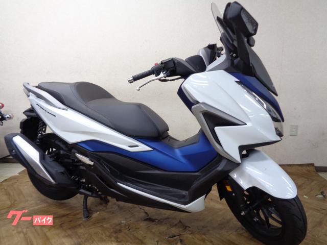 フォルツァ　ＭＦ１５　ＡＢＳ　スマートキーシステム　トラクションコントロール　ＵＳＢタイプＣソケット　電動スクリーン　ＬＥＤライト