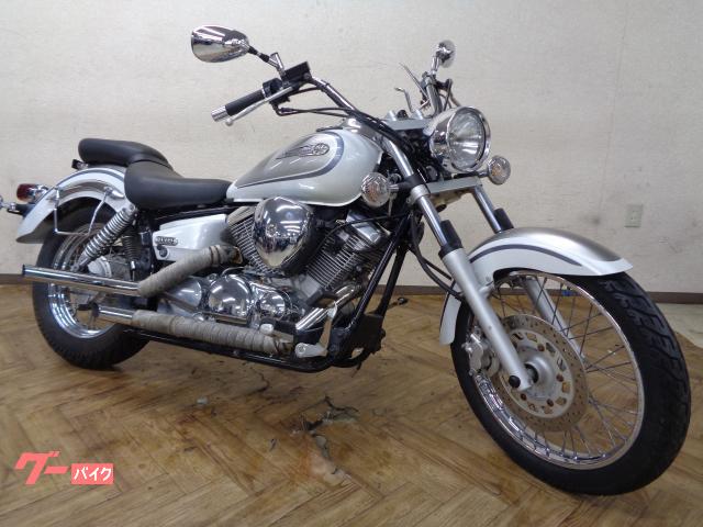 ドラッグスター２５０　デイトナマフラー　ＪＭＣＡ認証マフラー　空冷４ストＶツインエンジン　リターン式・５段変速　ローダウンフォルム