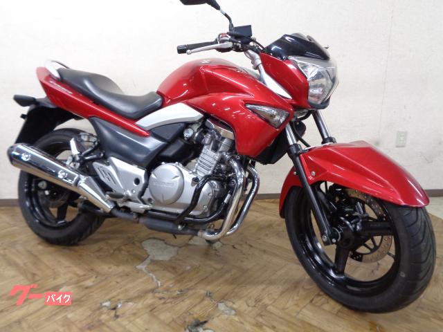 ＧＳＲ２５０　インジェクションモデル　水冷４スト並列２気筒エンジン　ギアポジションインジケーター　　　デジタルメーター