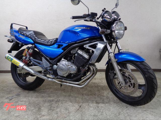 ＢＡＬＩＵＳ−II　ピーカン　ＲＰＭマフラー認定　ウインカーカスタム　タンデムバー　スモークテールレンズ　シートカスタム　４気筒