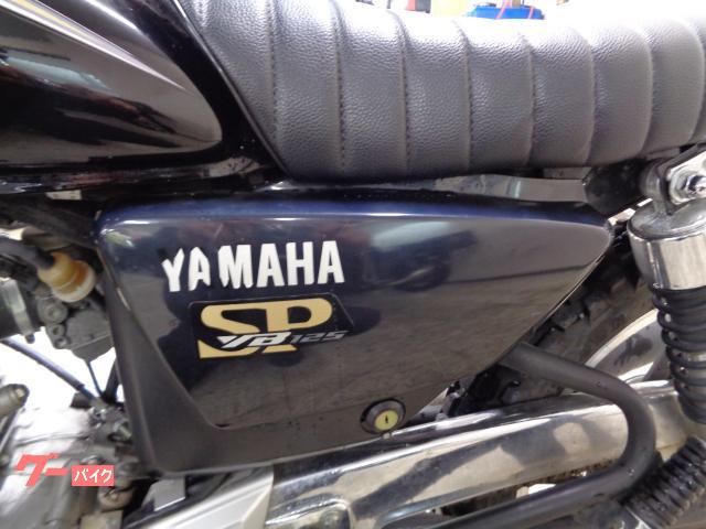 ヤマハ YB125SP シートカスタム ヘッドライトガード ブロック