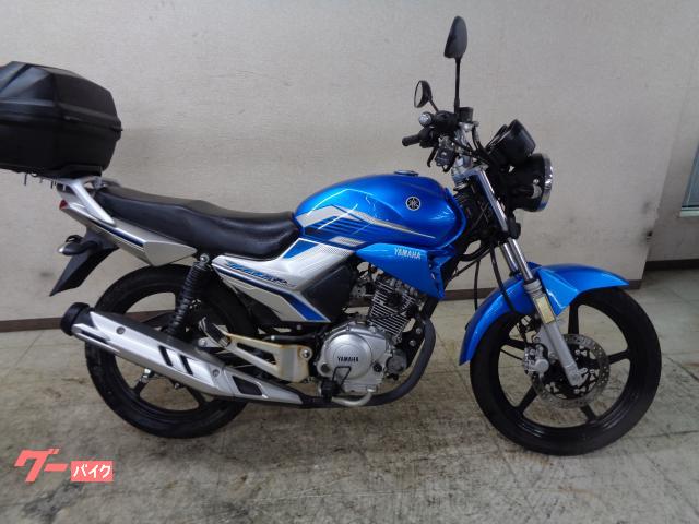 ヤマハ YBR125 キャブ車 リアボックス ディスクブレーキ 燃料計