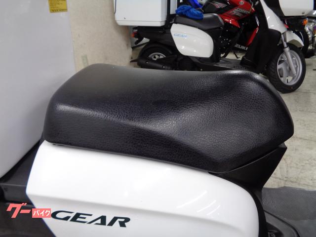 ヤマハ ＧＥＡＲパーキングスタンド仕様　大型ＢＯＸ／グリップヒーター付 ヤマハ GEAR パーキングスタンド仕様 スクリーン リアボックス