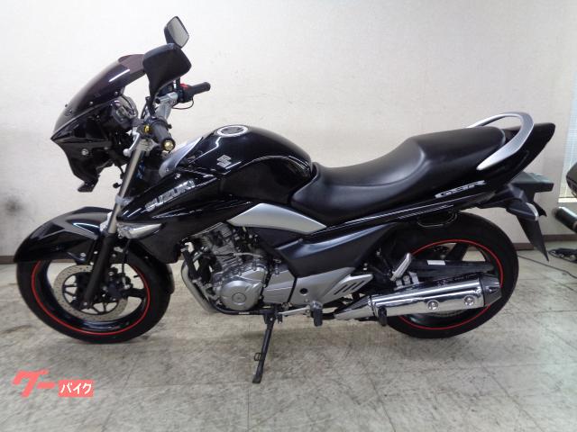 スズキ GSR250 丸目ヘッドライト ビキニカウル インジェクション