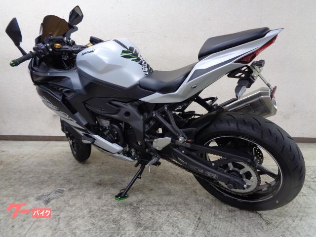 カワサキ Ninja ZX－4R SE ワンオーナー車 フェンダーレス