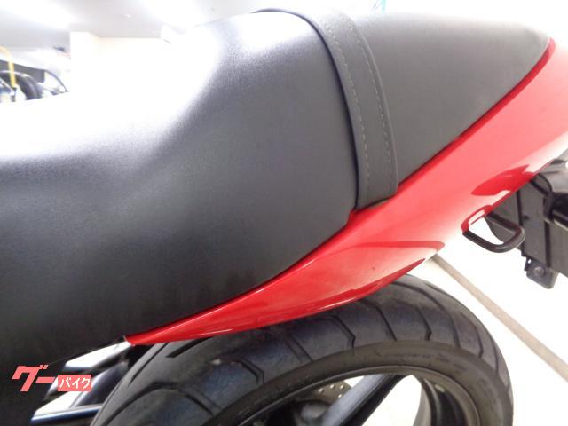 ホンダ VTR250 キャブ車 トラス構造フレーム 水冷V型2気筒