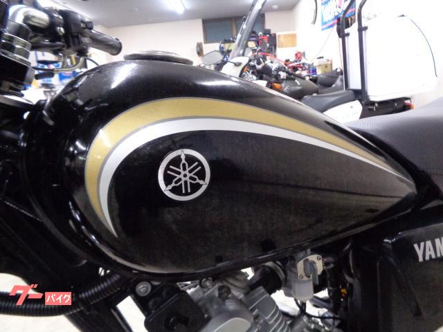 ヤマハ YB125SP リアボックス キャブ車 空冷4スト単気筒
