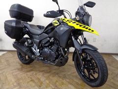 スズキ　Ｖ−ストローム２５０　ＡＢＳ　フルパニア　水冷並列２気筒　１２Ｖアクセサリー　１７Ｌ燃料タンク　７段階調整式リアサス　ＦＩモデル