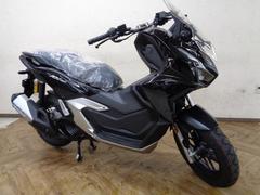 ホンダ　ＡＤＶ１６０　２０２５年モデル新車　スマートキーシステム　　ＡＢＳ　８ＢＫ−ＫＦ５４　可動式スクリーン　ＬＣＤメーター