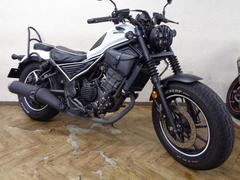 ホンダ　レブル２５０　ワンオーナー車　ＡＢＳ　ＥＴＣ　４眼ＬＥＤヘッドライト　アシストスリッパークラッチ　シフトポジション　ホワイト