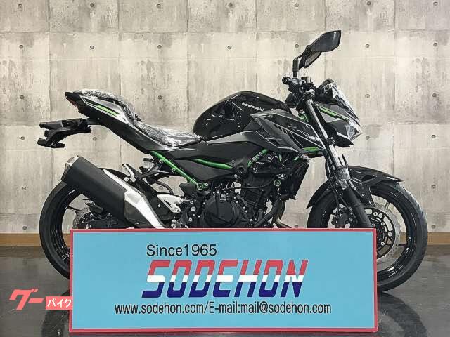 Ｚ４００　２０２５年モデル　メタリックスパークブラック　・　メタリックムーンダストグレー