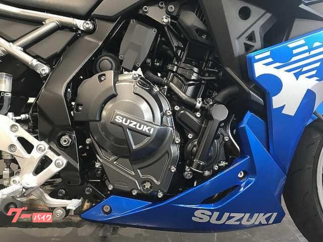 スズキ GSX－8R 2024年モデル トリトンブル
