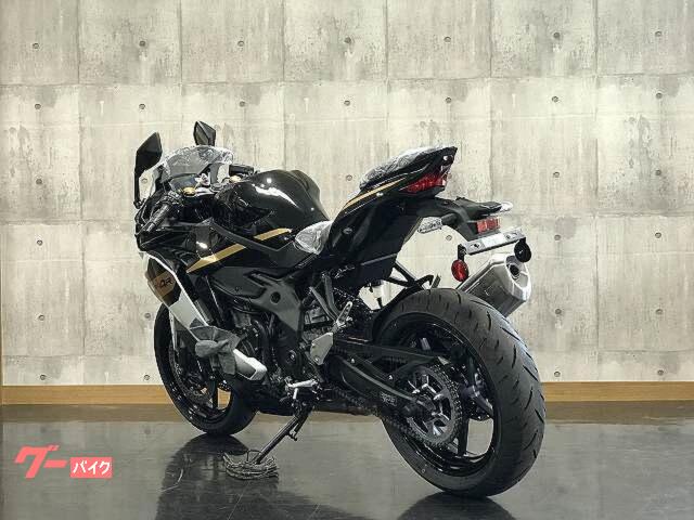 カワサキ Ninja ZX－4R SE 2026年モデル パール