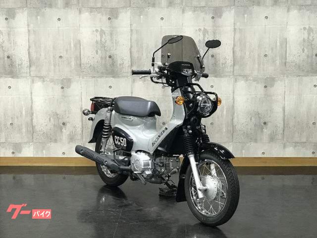 入手困難！HONDAクロスカブ５０パールディープマッドグレー即納可能です！ ホンダ クロスカブ50 パールディープマッドグレー スクリーン