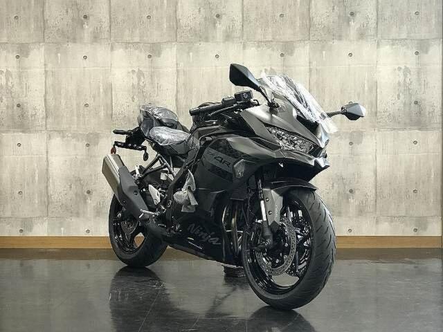 カワサキ Ninja ZX－4R SE 2026年モデル メタリック
