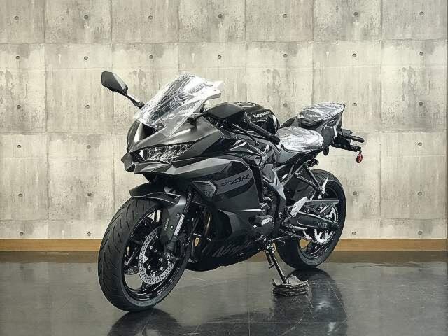 カワサキ Ninja ZX－4R SE 2026年モデル メタリック