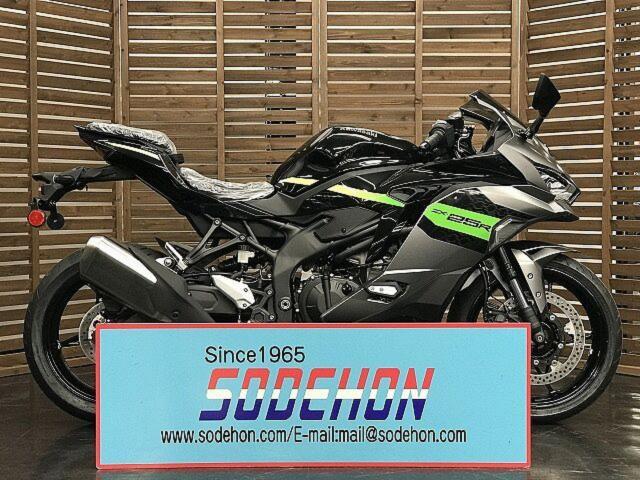 新品 Ninja ZX-4R SE（'2026） - Kawasaki 国内 2026年モデル