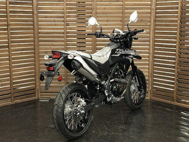 空 楽天市場】【送料無料】[高品質]ライブディオZX後期型[AF35