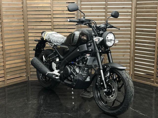 ヤマハ XSR125 2025年モデル ベリーダークオレンジ