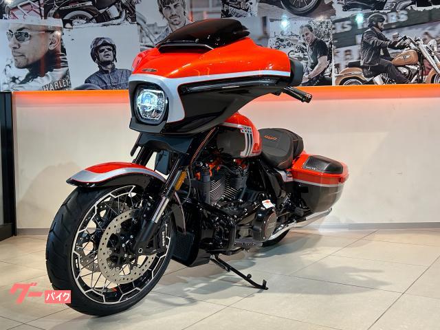 車両情報:HARLEY−DAVIDSON CVO FLHXSE ストリートグライド | ハーレー