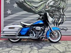 ＨＡＲＬＥＹ−ＤＡＶＩＤＳＯＮ　ＦＬＨ　エレクトラグライドリバイバル　カム交換済　スクリーミンイーグル製マフラー　インジェクションチューニング済　ＥＴＣ