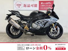ＢＭＷ　Ｓ１０００ＲＲ　２０１７年モデル　アクラポビッチ　スリップオンマフラー　インナーフェンダー　エンジンスライダー装備