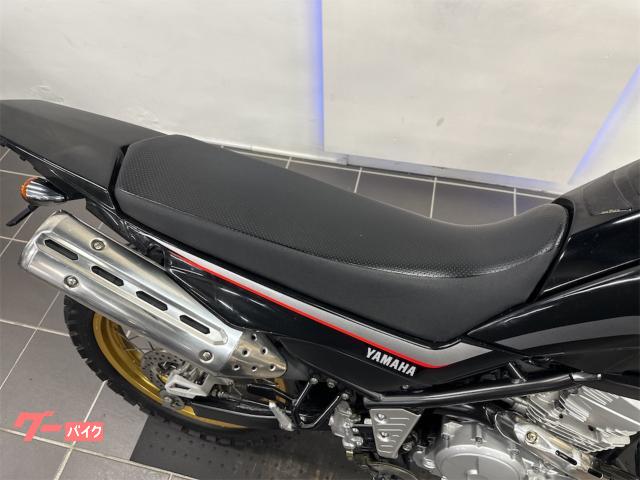 ヤマハ トリッカー ゴールドホイール セローカスタム 前後