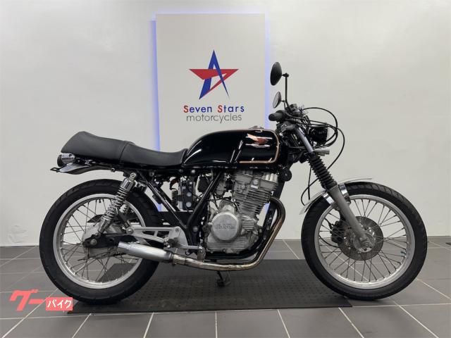 ＧＢ２５０クラブマン　ＬＥＤヘッドライト　デイトナ製カスタムメーター　カスタムマフラー　フロントディスクブレーキ　フルカスタム