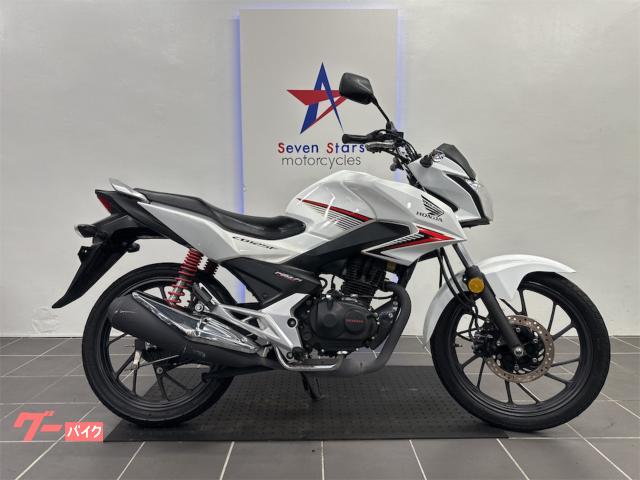 ＣＢ１２５Ｆ　ＬＥＤヘッドライト　ガソリン残量メーター付き　フロントディスクブレーキ　シフトポジション表示　インジェクション搭載