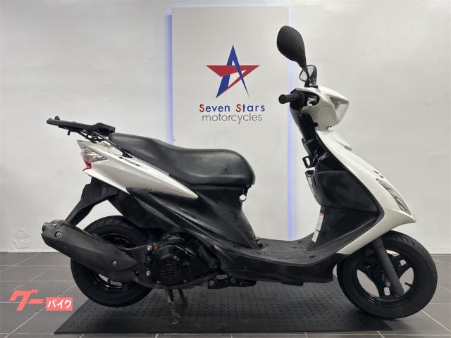 アドレスＶ１２５Ｓ　フロントディスクブレーキ　ガソリン残量メーター付き　盗難防止警報アラーム標準装備　デジタルメーター