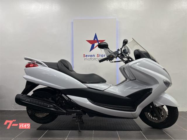 マジェスティ　ＳＧ２０Ｊモデル　盗難防止警報アラーム装備　スマートキーモデル　グリップヒーター付き　前後ディスクブレーキ