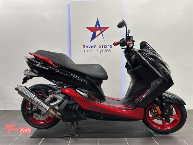 ＳＭＡＸ　１５５　ＥＴＣ付き　カスタムマフラー　前後ディスクブレーキ　ＬＥＤヘッドライト　赤ホイール　カスタムステップボード
