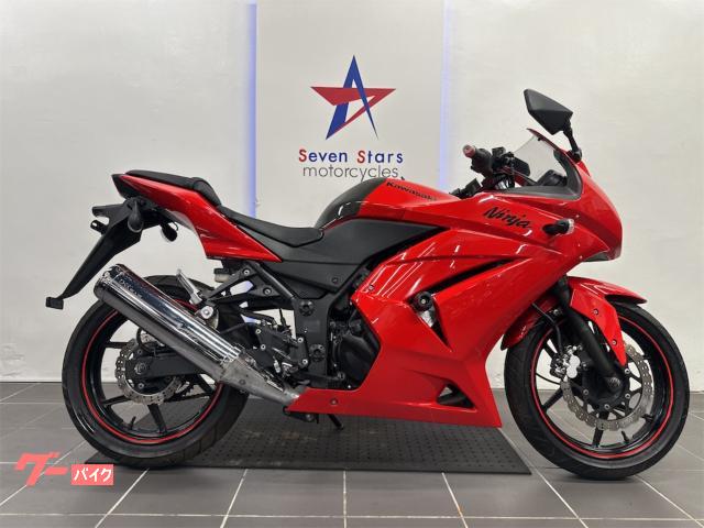 Ｎｉｎｊａ　２５０Ｒ　ＦＩ　前後ディスクブレーキ　エンジンスライダー　インジェクション搭載