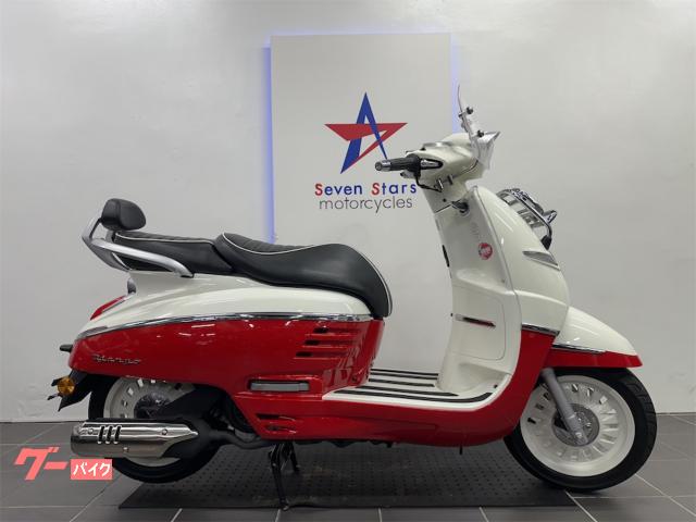 ジャンゴ１２５　エバージョン　純正オプション　スクリーン・フロントキャリア・バックレスト付き　前後ディスクブレーキ　ＡＢＳ装備