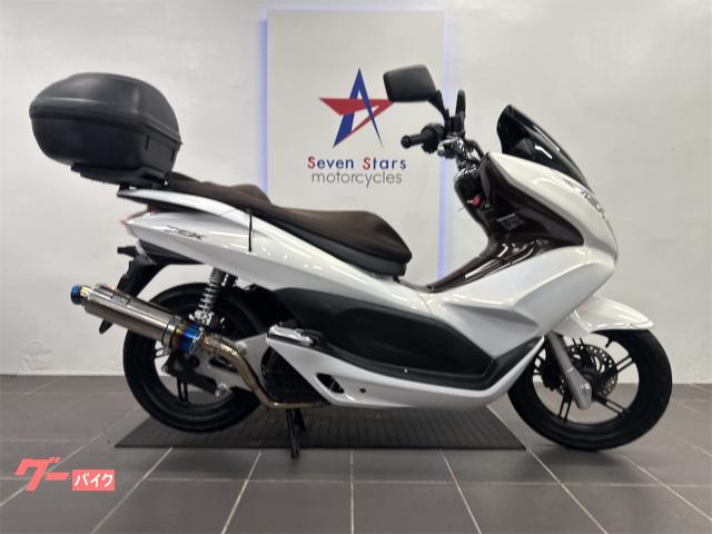 ＰＣＸ　ＪＦ２８　ビームス製カスタムマフラー　ガソリン残量メーター付き　リアＢＯＸ付き　インナーカスタム