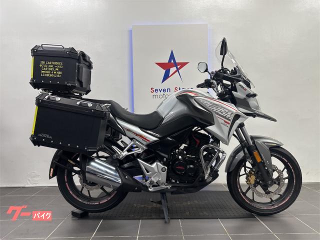 ＣＢ１９０Ｘ　ＬＥＤヘッドライト　前後ディスクブレーキ　ＡＢＳ装備　パニアケース装備　エンジンガード付き　ハザード