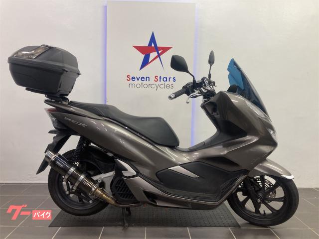 ＰＣＸ　ＪＦ８１モデル　ＬＥＤヘッドライト　カスタムスクリーン　スマートキーモデル　グリップヒーター付き　リアＢＯＸ