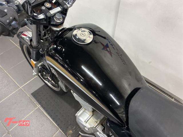 ヤマハ YB125SP ガソリン残量メーター付き シフトポジション