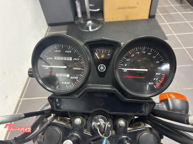 ヤマハ YBR125 LEDヘッドライト リアキャリア付き ガソリン残
