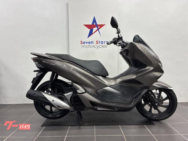 ＰＣＸ　ＪＦ８１モデル　ＬＥＤヘッドライト　スマートキー　アイドリングストップ　フロントディスクブレーキ　ガソリン残量メーター