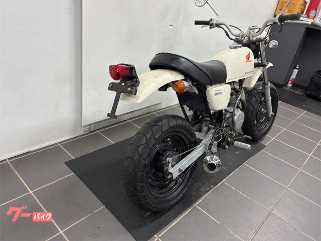 ホンダ　エイプ50 Ape50 AC16 社外マフラー　大阪発　MT ミッション ホンダ Ape エイプ50 ステンレス製カスタムマフラー 5速