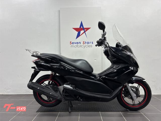 ＰＣＸ　ＪＦ２８　赤サス　ガソリン残量メーター　フロントディスクブレーキ　リムステッカー　ロングスクリーン　リアキャリア付き