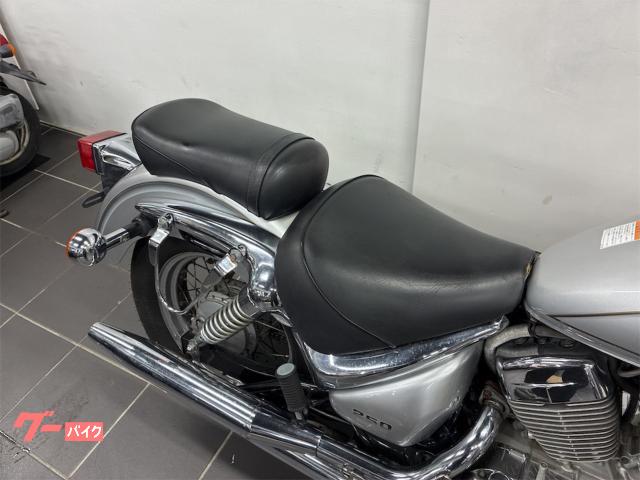 スズキ イントルーダーLC250 フロントディスクブレーキ サイド
