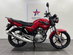 ヤマハ　ＹＢＲ１２５　純正フルノーマル　ガソリン残量メーター付き　フロントディスクブレーキ　５速ミッション車　リアキャリア付き