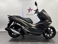 ホンダ　ＰＣＸ　ＪＦ８１　ＬＥＤヘッドライト　スマートキー　フロントディスクブレーキ　シガーソケット標準装備　Ｅｓｐエンジン　ハザード付き