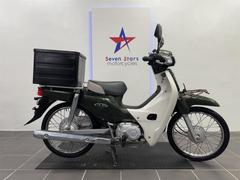 ホンダ　スーパーカブ５０　ＦＩ　ＡＡ０４モデル　ガソリン残量メーター付き　セル付き４速　インジェクション搭載　グリップヒーター付き