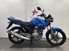 ヤマハ　ＹＢＲ１２５　ＬＥＤヘッドライト　ガソリン残量メーター付き　フロントディスクブレーキ　ヘッドライトＯＮＯＦＦ機能
