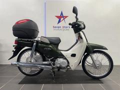 ホンダ　スーパーカブ５０　ＦＩ　セル付き４速　インジェクション搭載　ガソリン残量メーター付き　リアキャリア付き　ＡＡ０４モデル