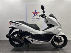 ホンダ　ＰＣＸ　ＪＦ５６　ＬＥＤヘッドライト　Ｅｓｐエンジン　フロントディスクブレーキ　ガソリン残量メーター付き　ハザード付　シガーソケト
